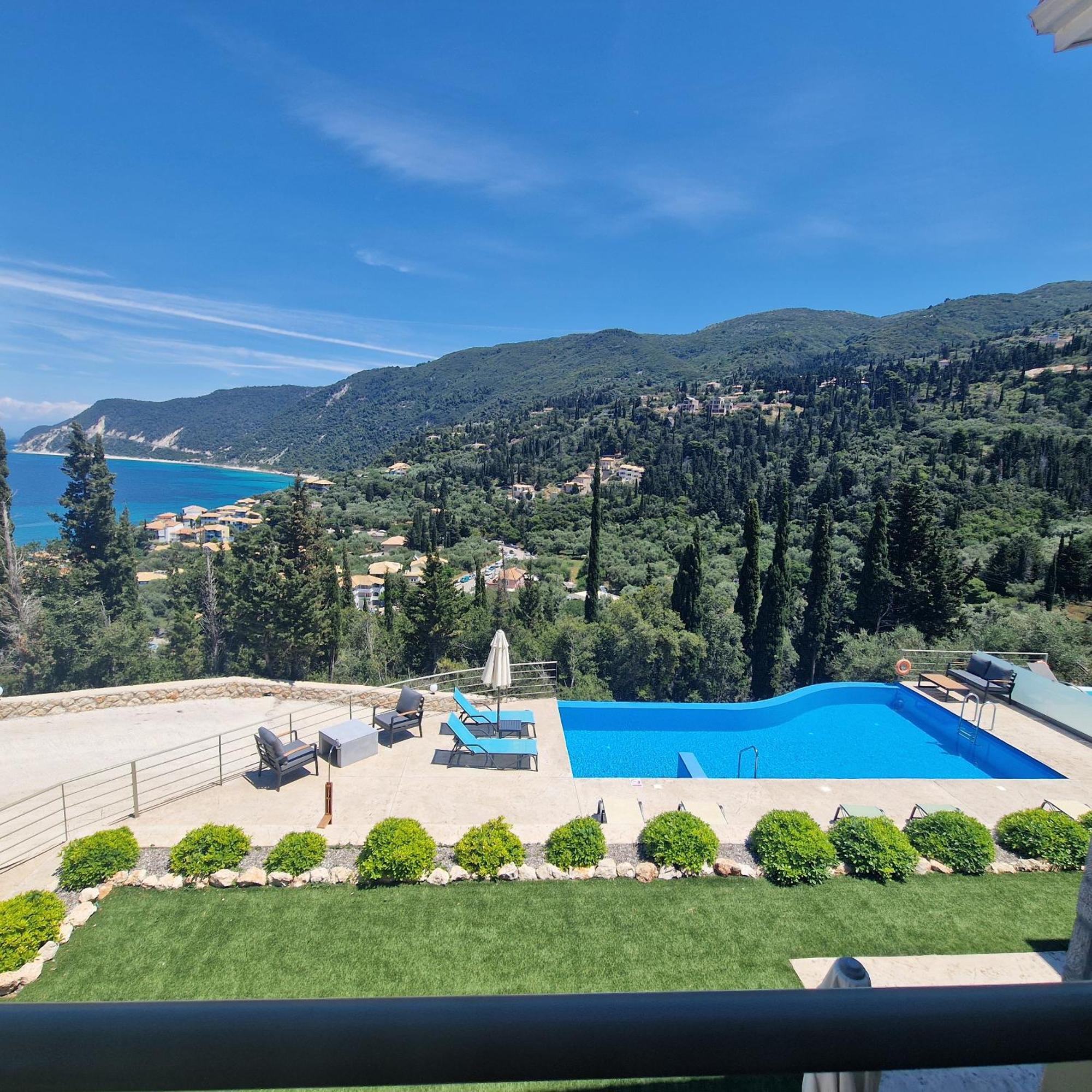 Milos Mountain - Villa Nikitas Agios Nikitas Exterior photo